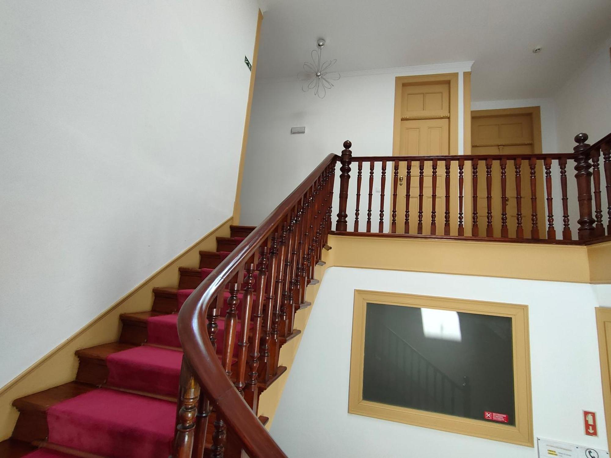A Vianesa - Guest House Виана-ду-Каштелу Экстерьер фото