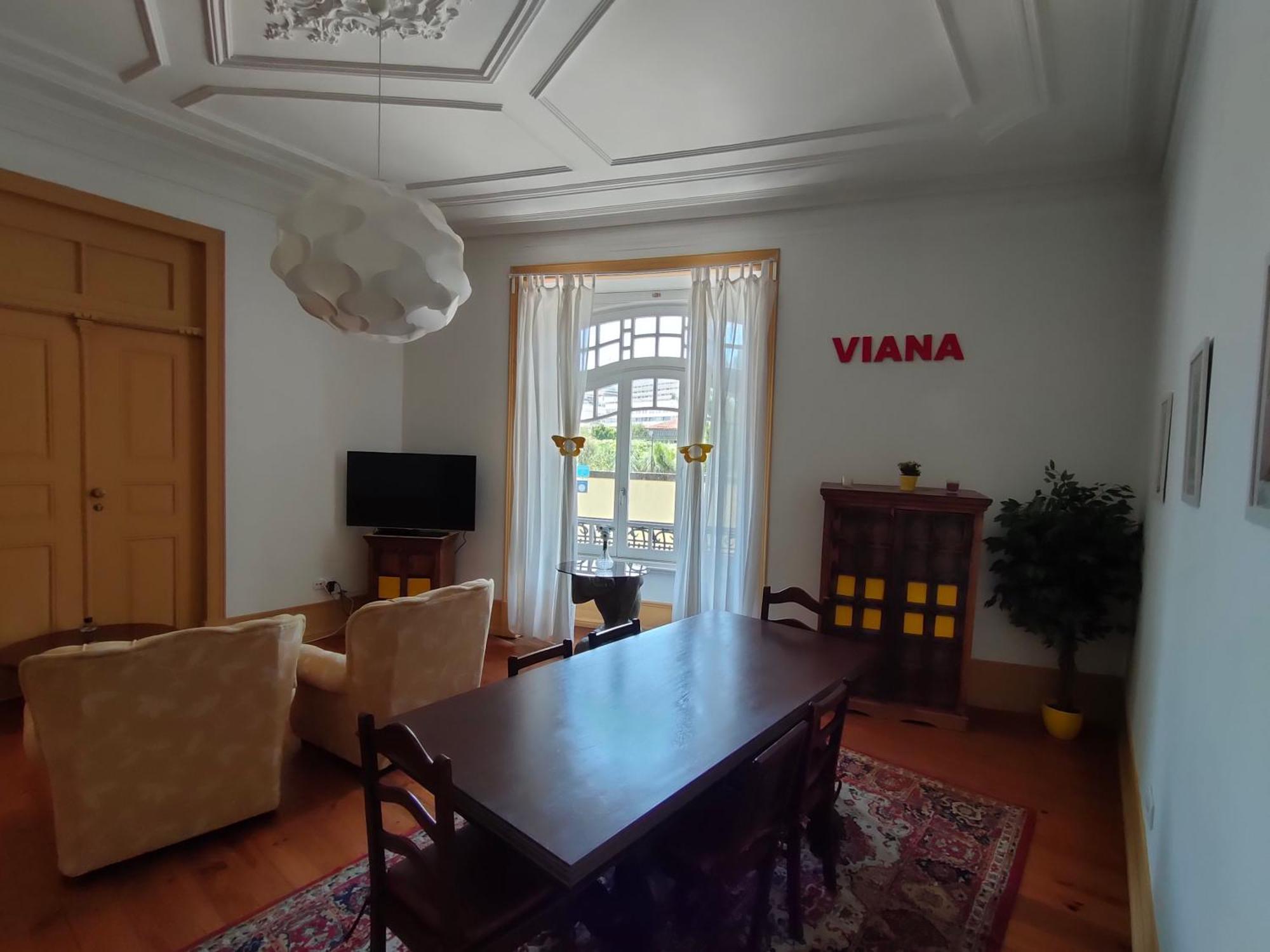 A Vianesa - Guest House Виана-ду-Каштелу Экстерьер фото
