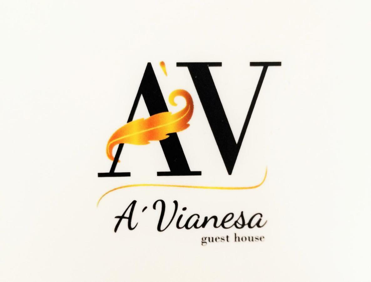 A Vianesa - Guest House Виана-ду-Каштелу Экстерьер фото